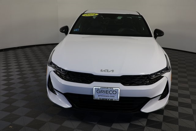 2024 Kia K5 GT-Line photo 3