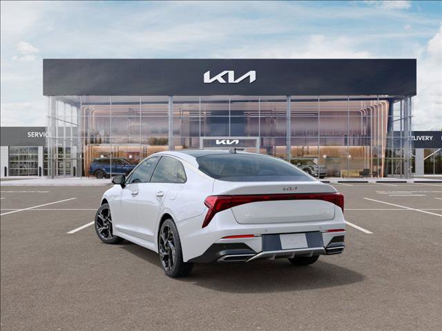 2025 Kia K5 GT-Line photo 4