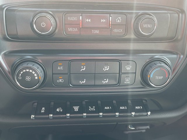 2024 Chevrolet Silverado 4500HD Work Truck photo 3