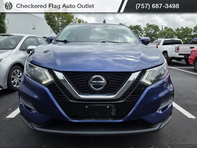 2020 Nissan Rogue Sport SV photo 2