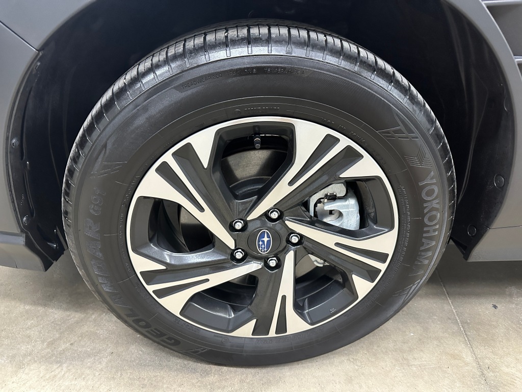 2024 Subaru Crosstrek Premium photo 28
