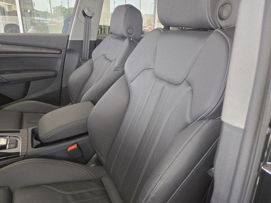 2024 Audi Q5 45 S line Premium photo 20