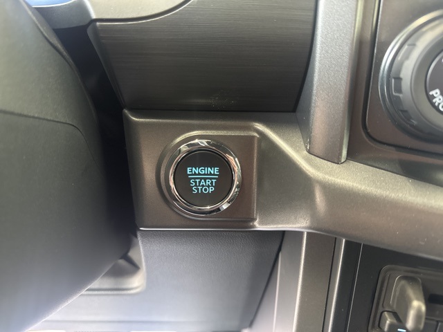 2025 Ford F-150 XLT photo 23