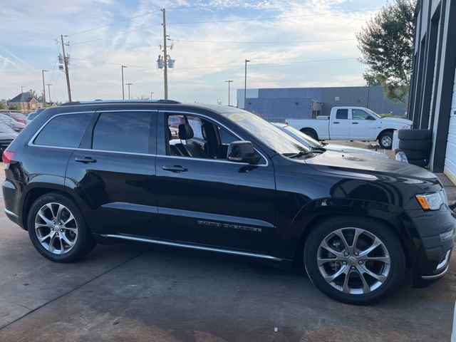 2020 Jeep Grand Cherokee Summit photo 7