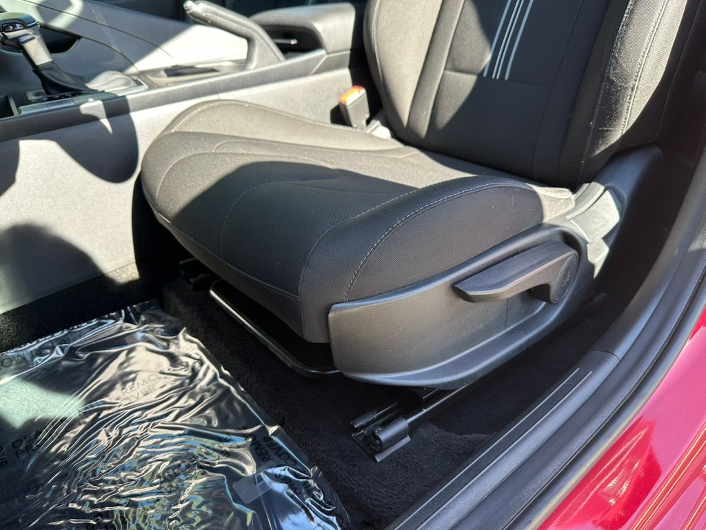 2023 Hyundai Elantra SEL photo 14