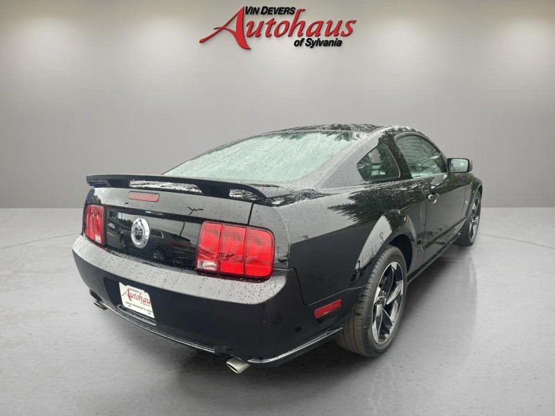 2007 Ford Mustang GT Deluxe photo 24