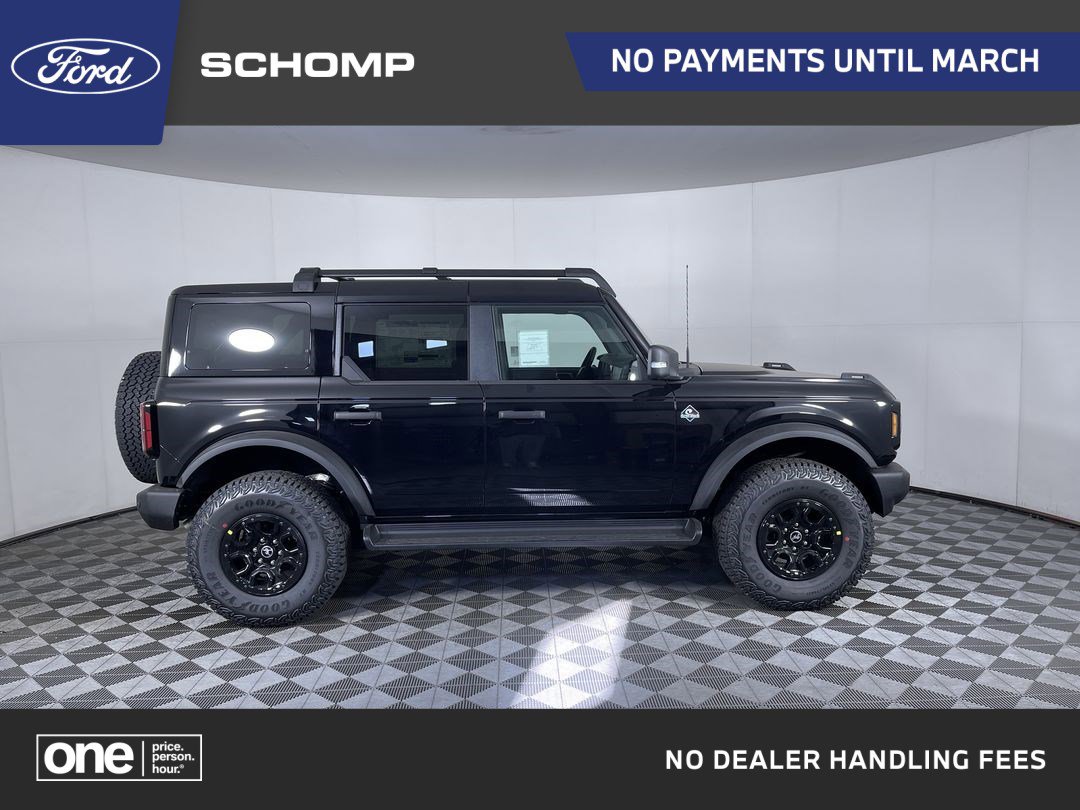 2025 Ford Bronco 4-Door Outer Banks's photo