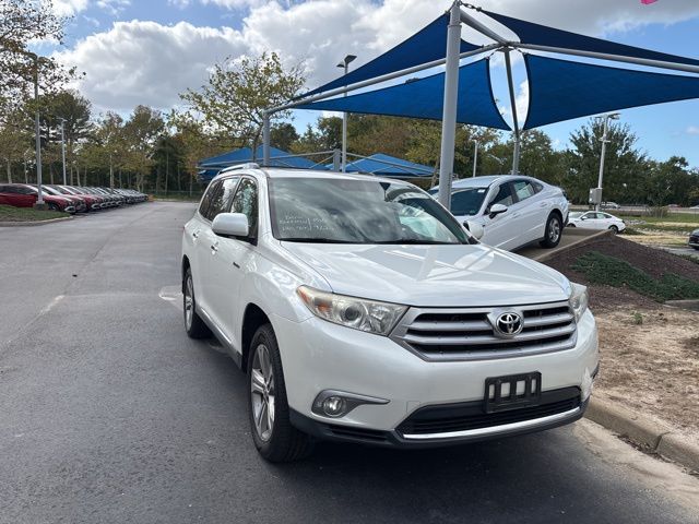 2013 Toyota Highlander Limited photo 2