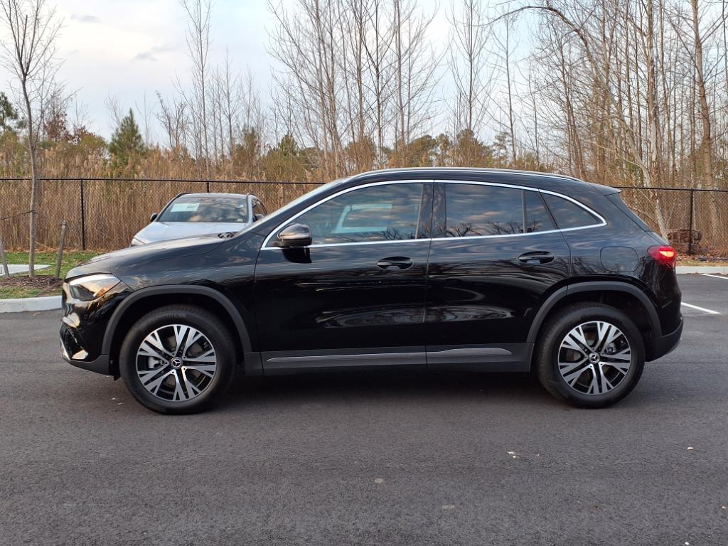 2025 Mercedes Benz GLA 250 photo 4