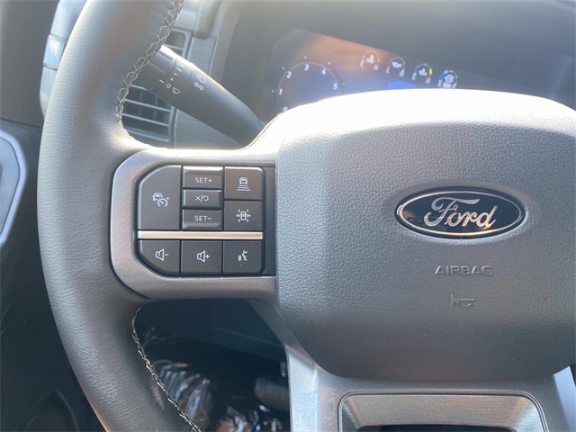 2025 Ford F-150 XLT photo 12