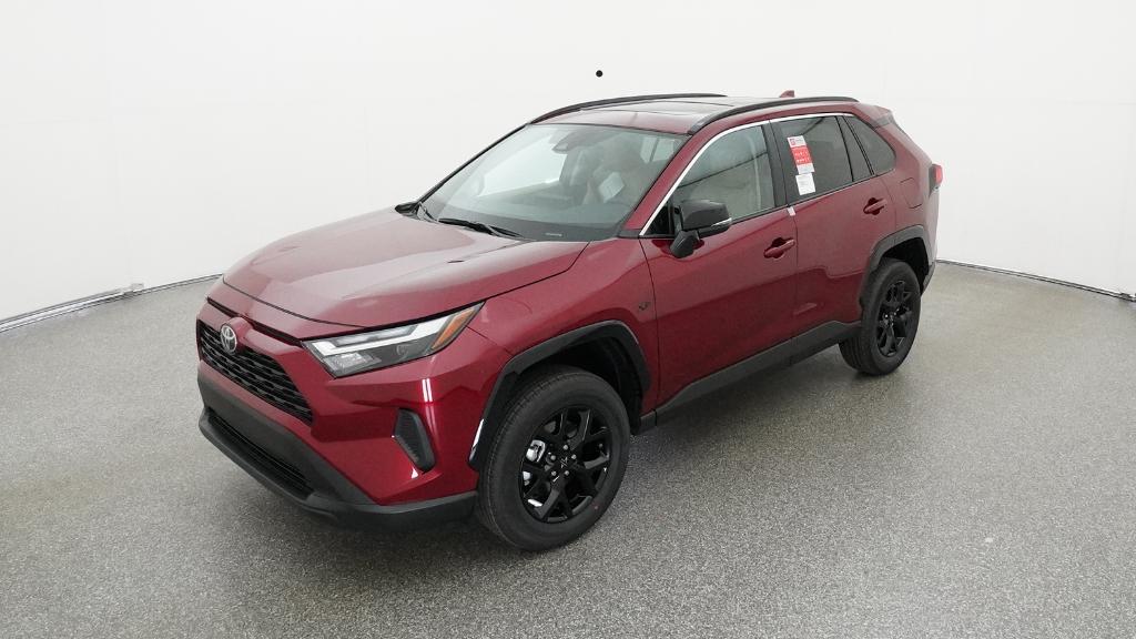 2025 Toyota RAV4 XLE's photo