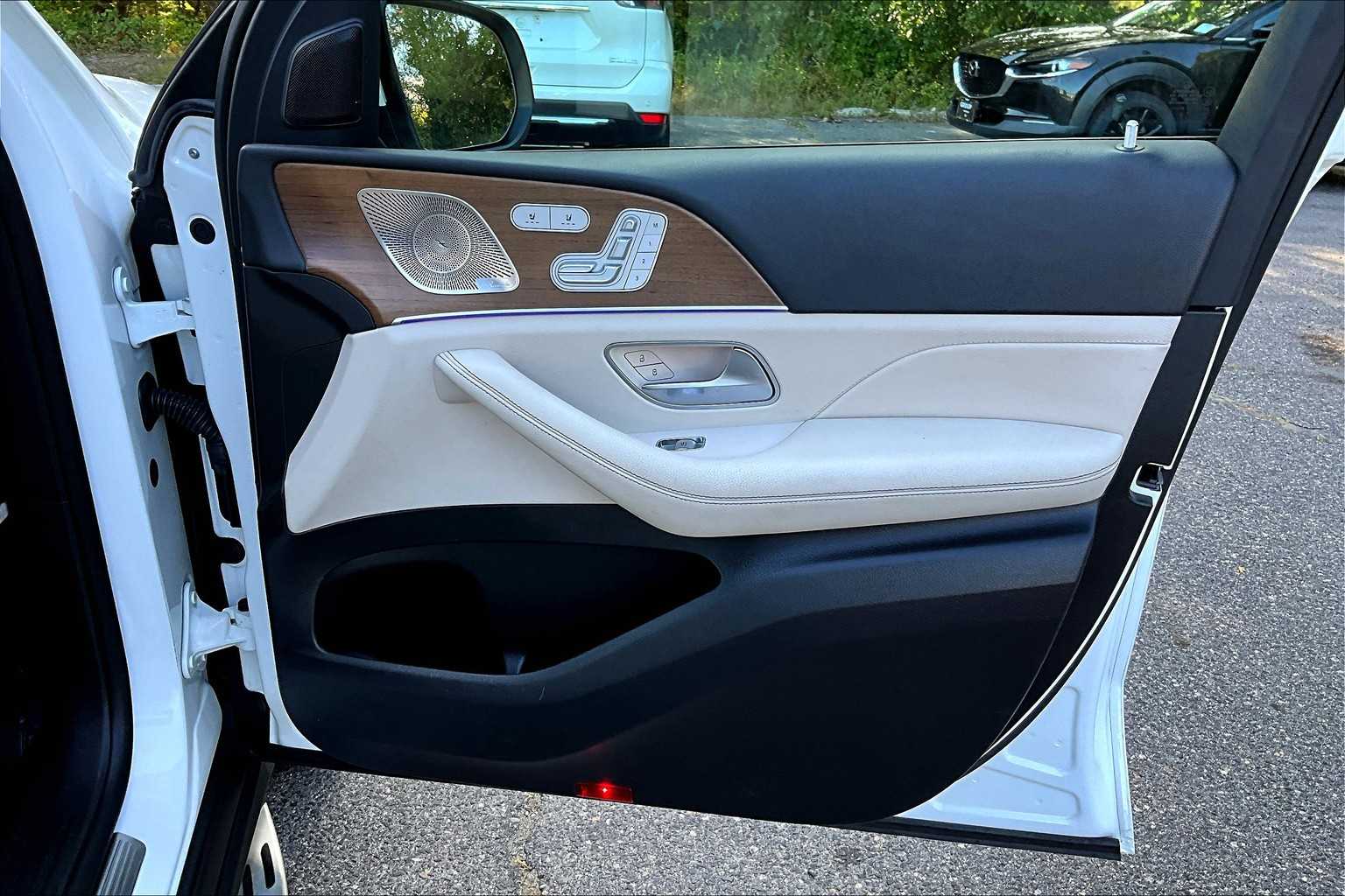 2022 Mercedes Benz GLE 350 4MATIC photo 21