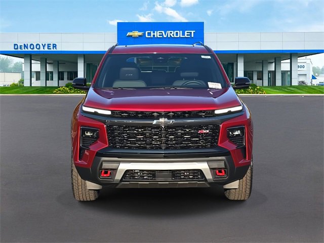 2026 Chevrolet Traverse Z71 photo 2