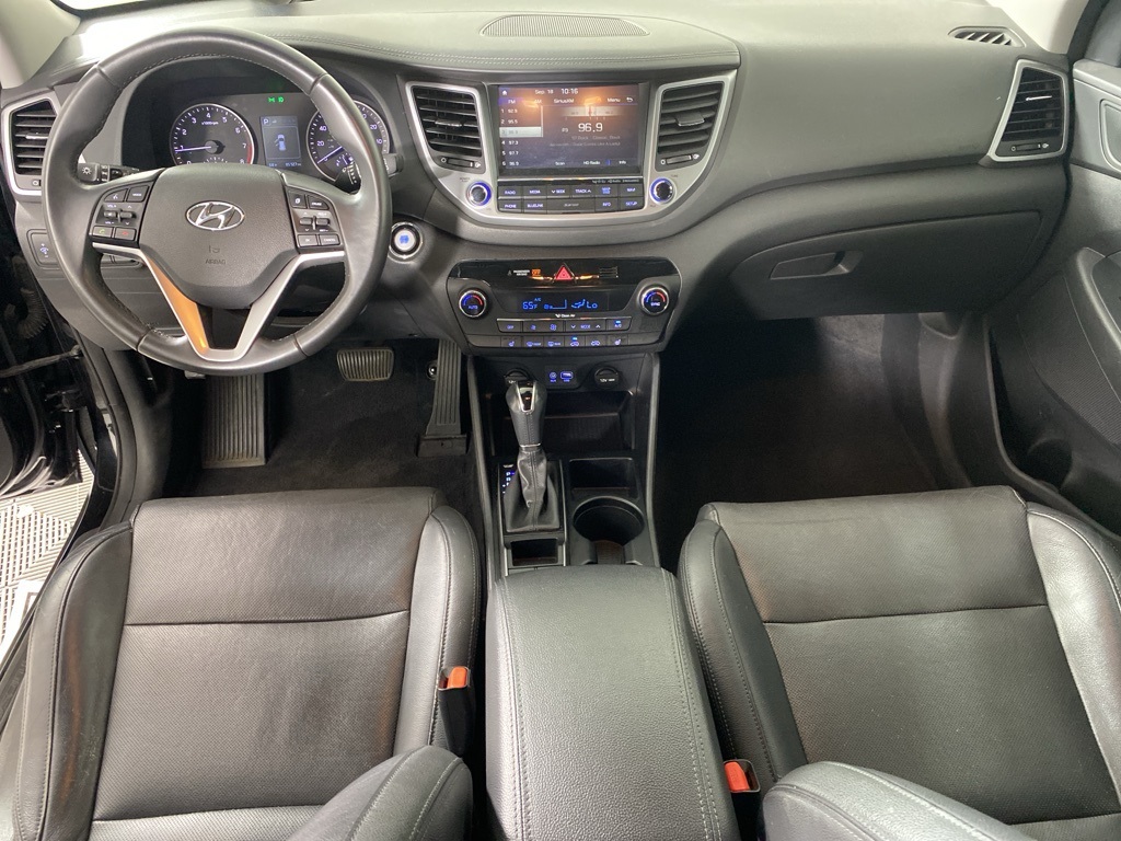 2017 Hyundai Tucson SE Plus photo 23