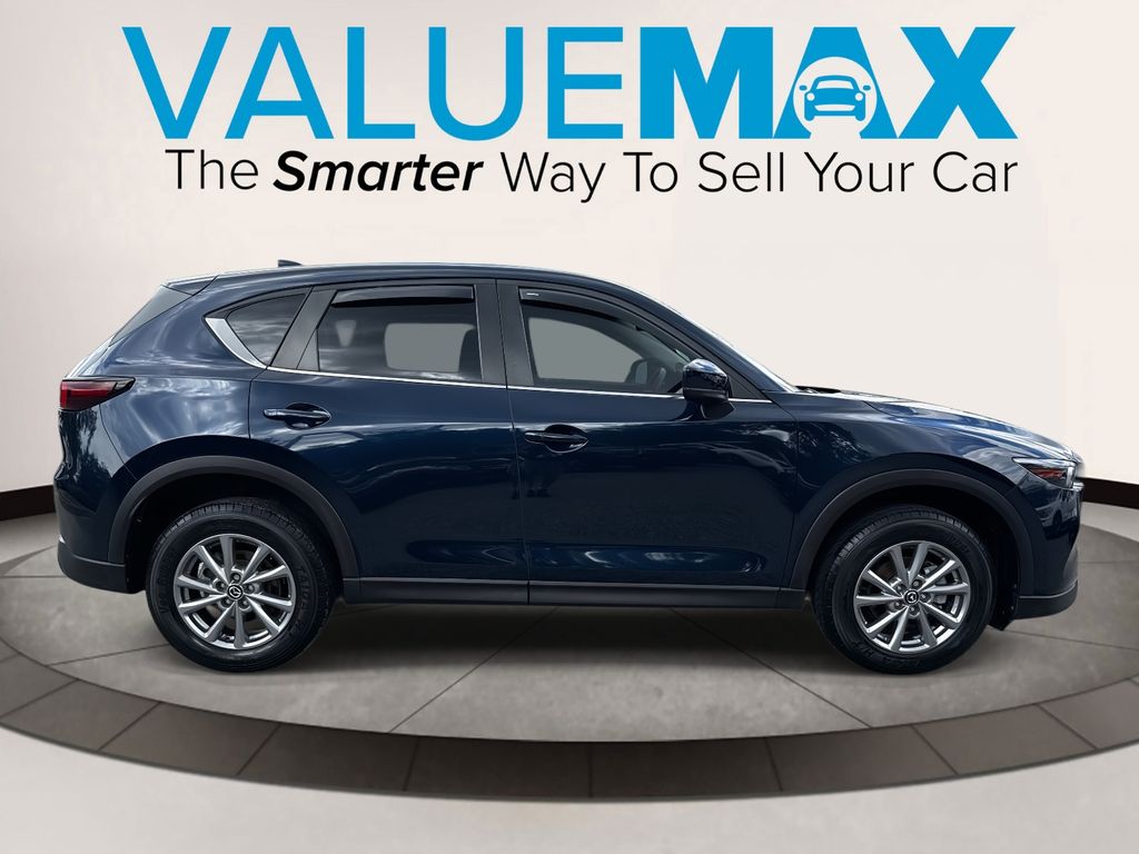 2022 Mazda CX-5 2.5 Select photo 2