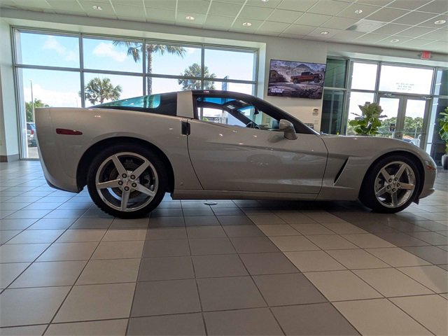 2006 Chevrolet Corvette photo 3