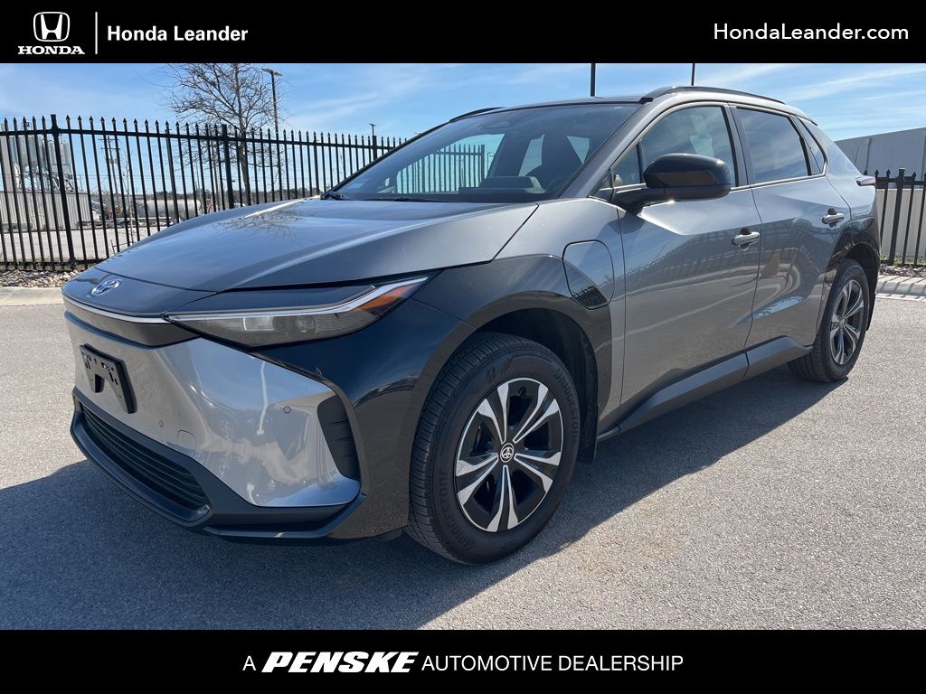 2024 Toyota bZ4X XLE's photo