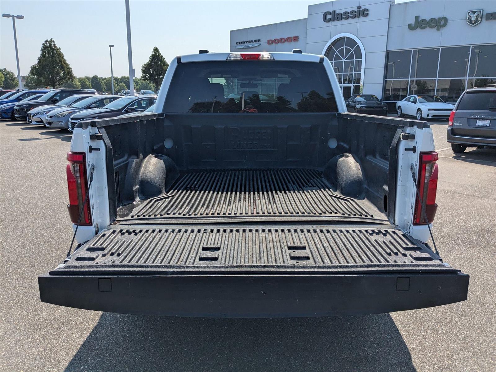 2024 Ford F-150 XLT photo 27