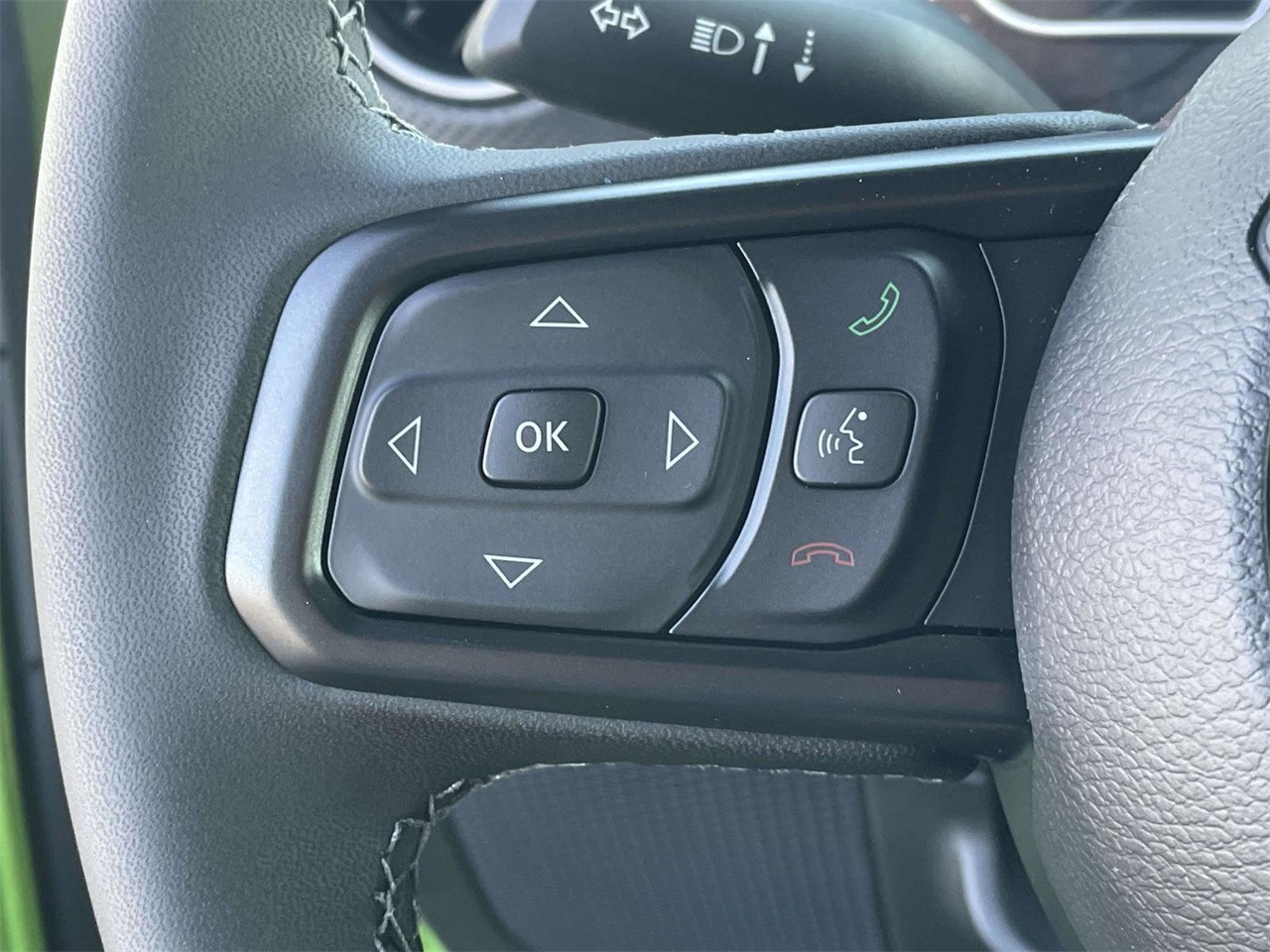2025 Jeep Wrangler Rubicon photo 9