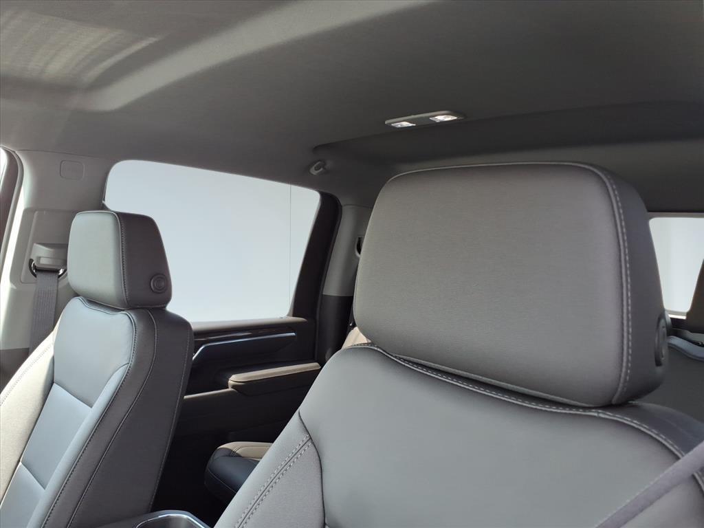 2025 Chevrolet Silverado 2500HD LT photo 15