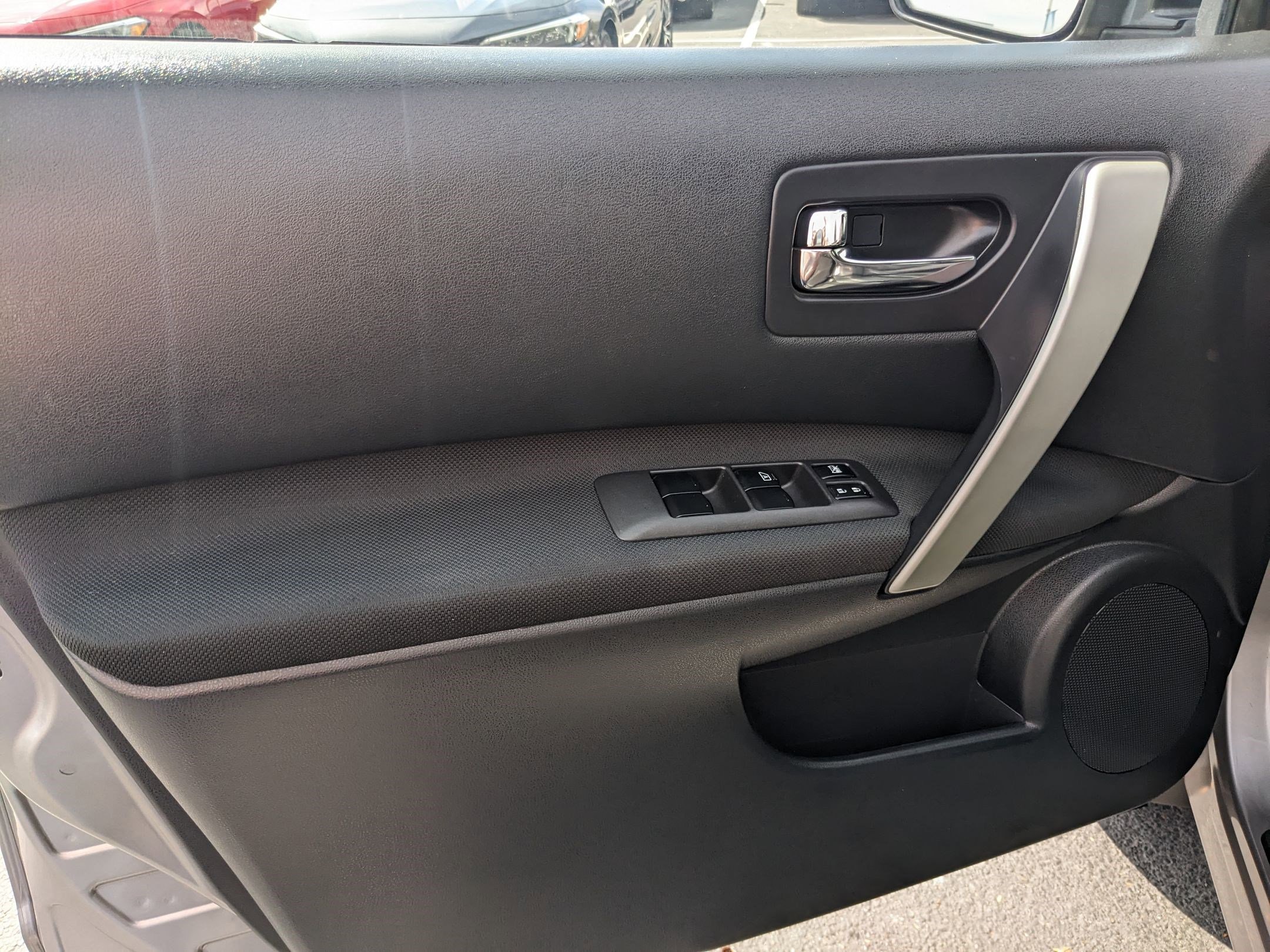 2014 Nissan Rogue Select S photo 11