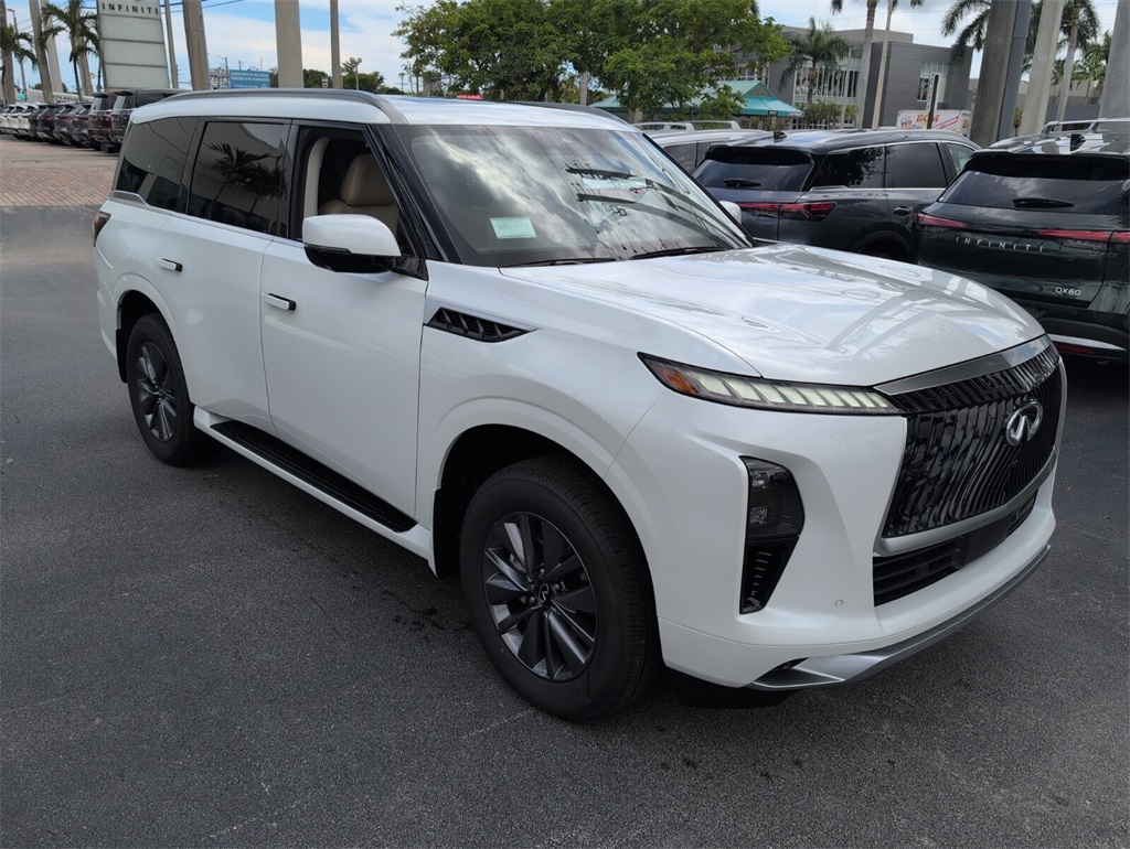 2026 Infiniti QX80 Pure photo 2