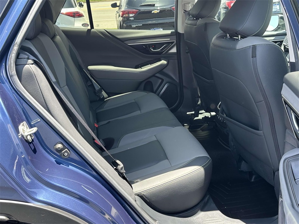 2020 Subaru Outback Onyx Edition XT photo 7
