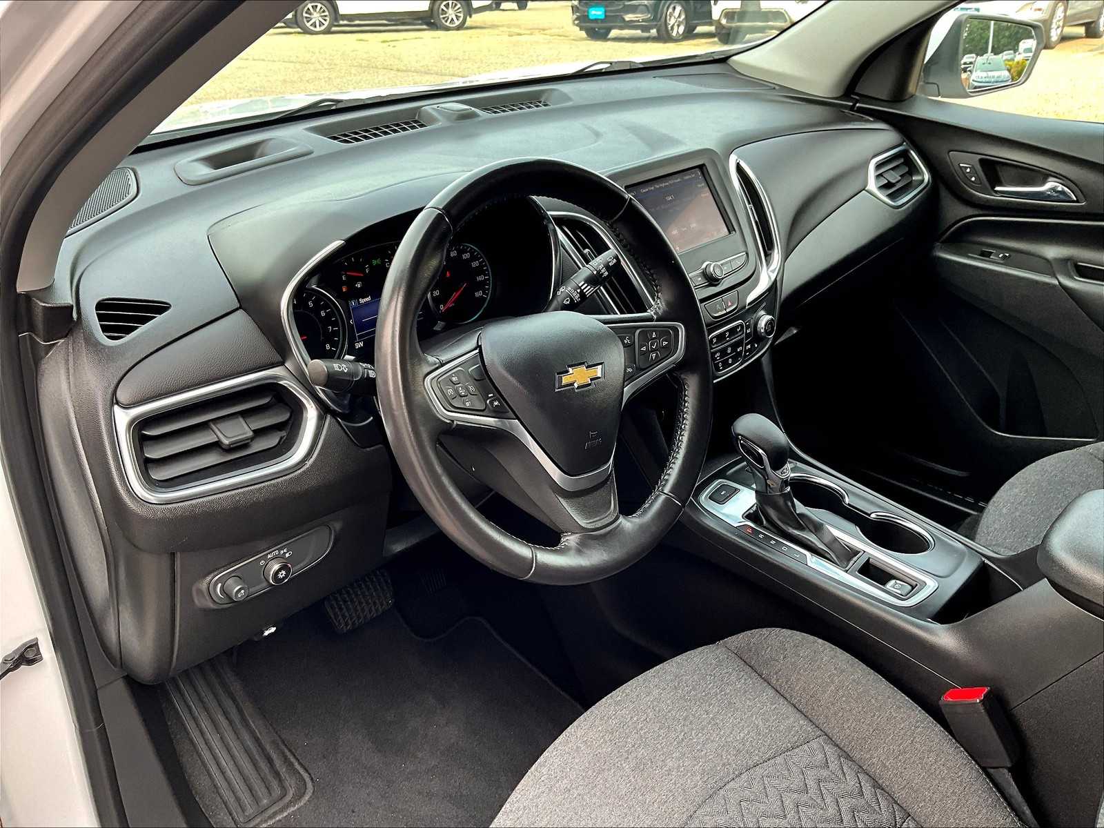 2022 Chevrolet Equinox LT photo 8