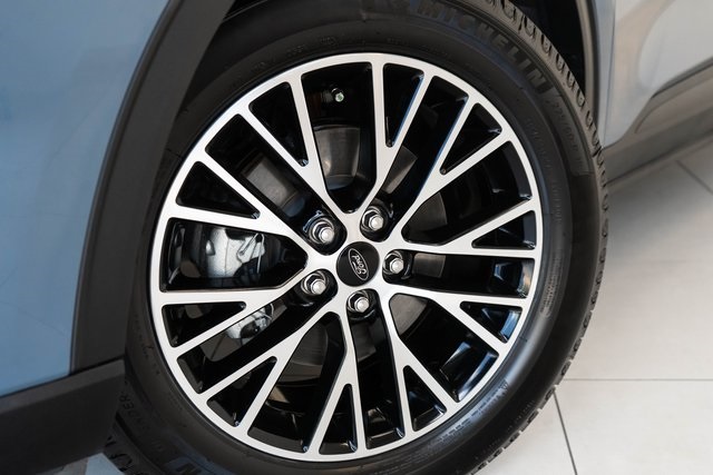 2023 Ford Escape Plug-In Hybrid Base photo 2