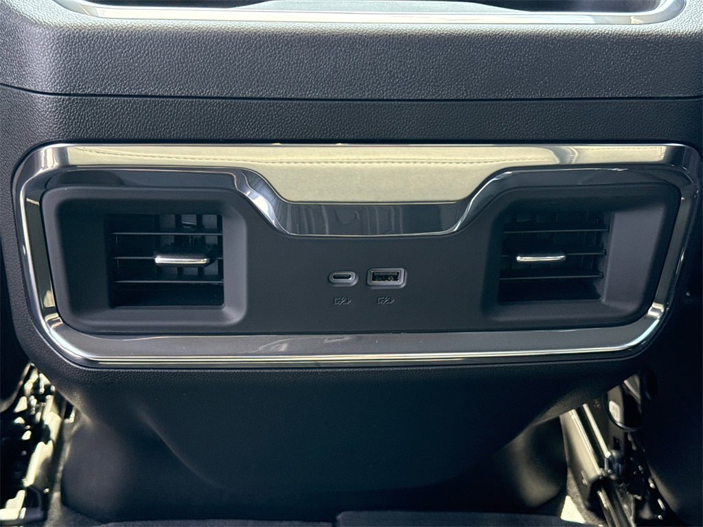 2026 GMC SIERRA - Image 30