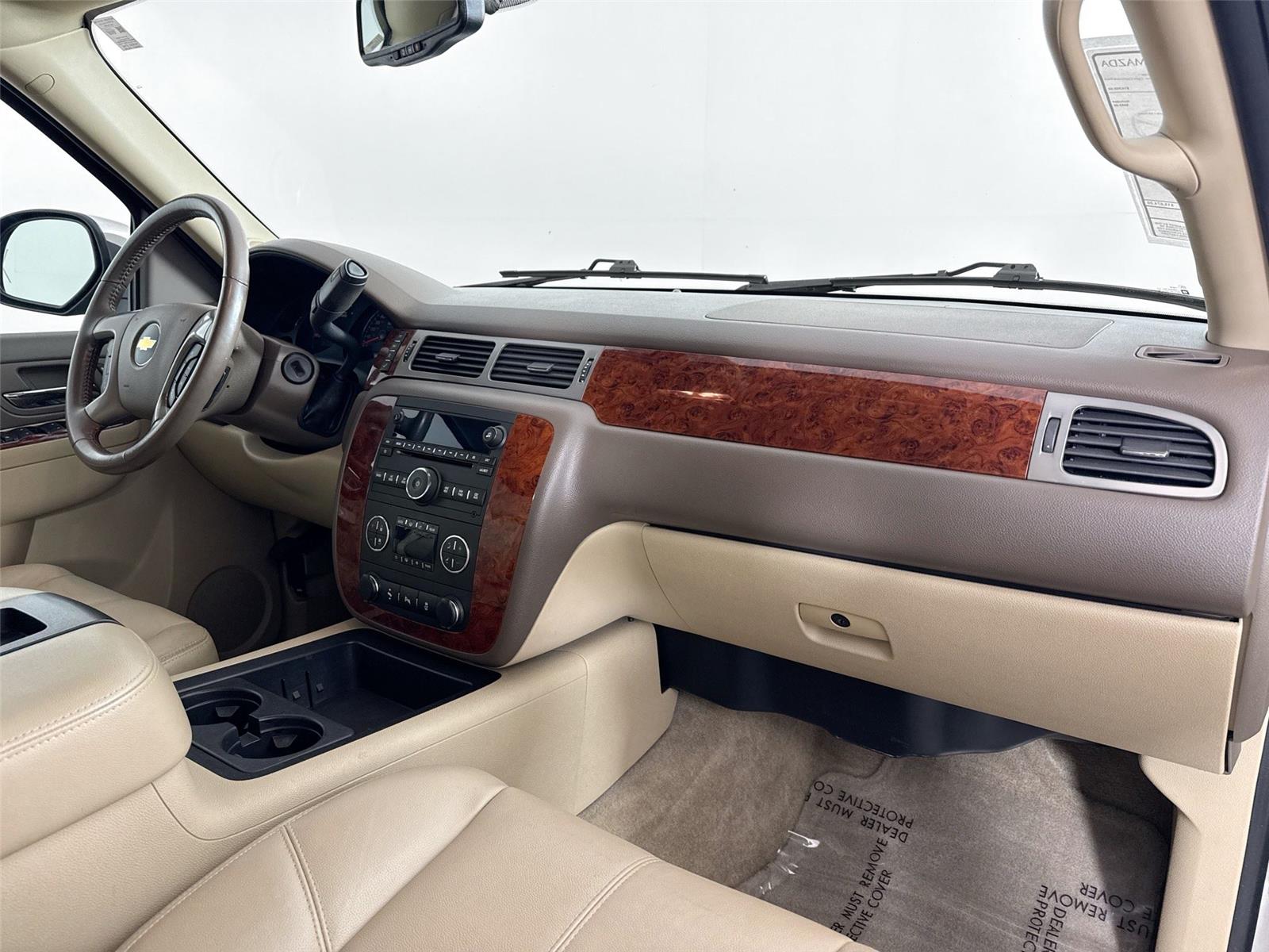 2013 Chevrolet Tahoe LT photo 36