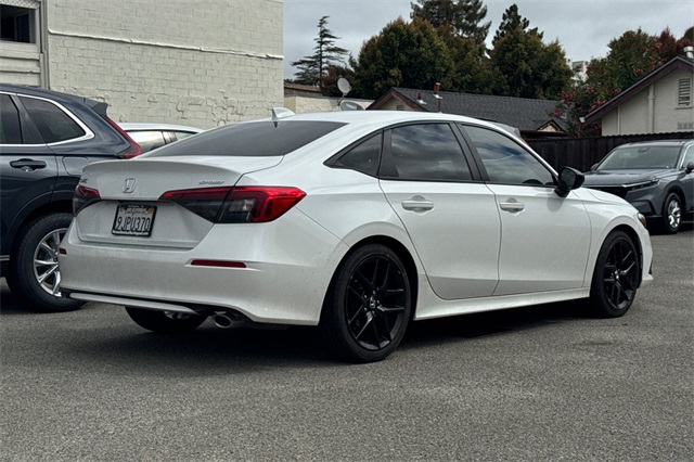 2022 Honda Civic Sport photo 4