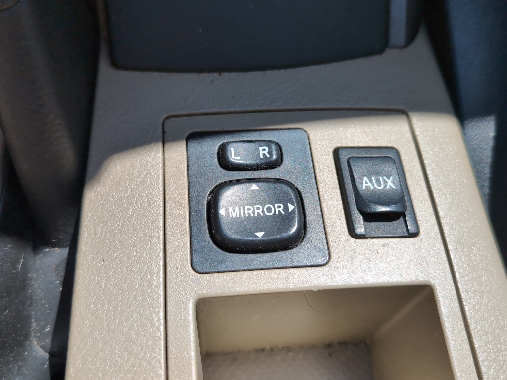 2010 Toyota RAV4 Limited photo 20