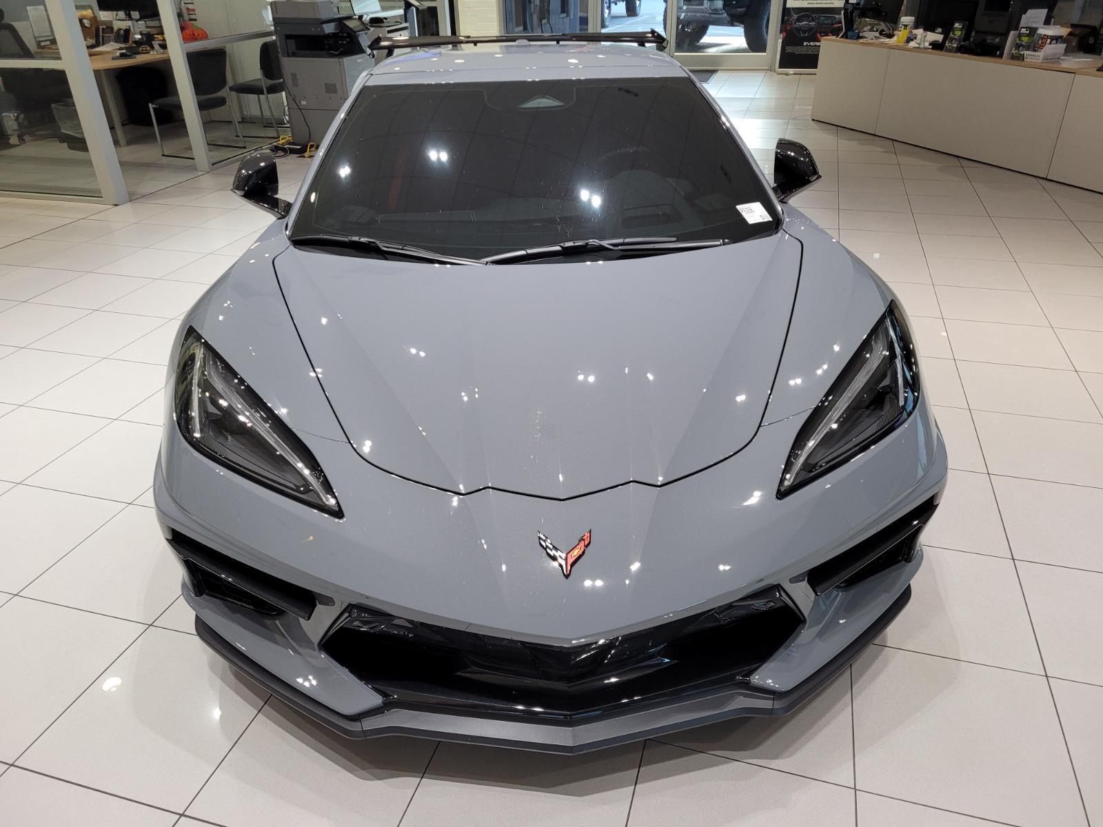 2025 Chevrolet Corvette Stingray 2LT photo 2
