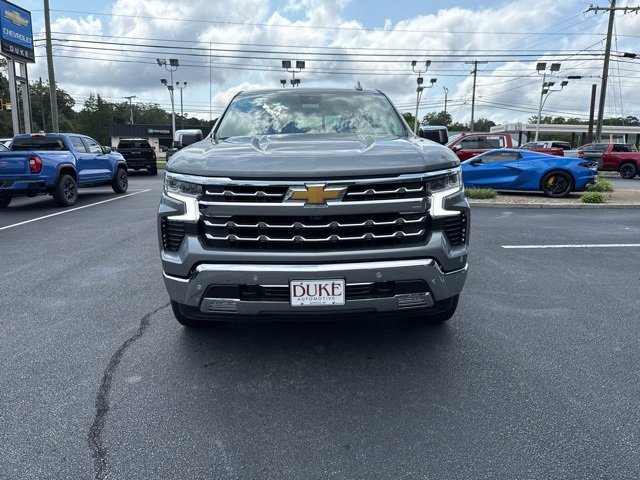 2026 Chevrolet Silverado 1500 LTZ photo 7
