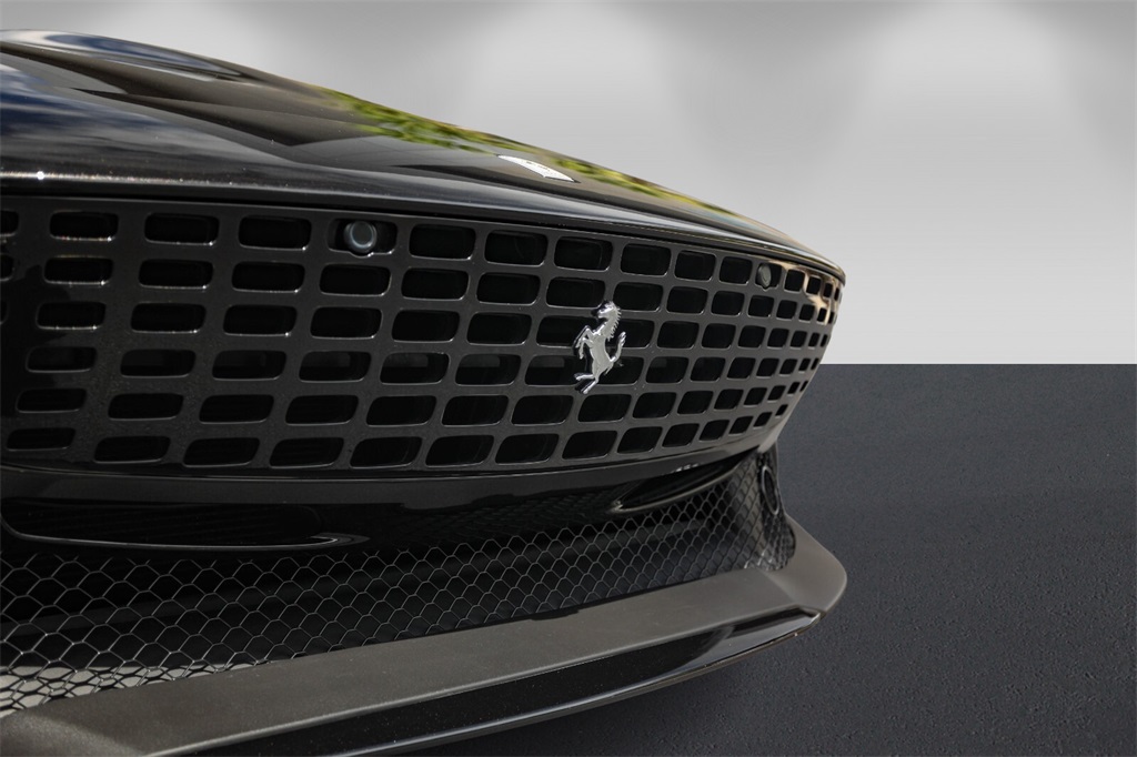2023 Ferrari Roma Base photo 10