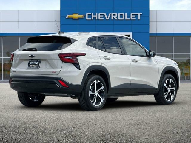 2026 Chevrolet Trax photo 2