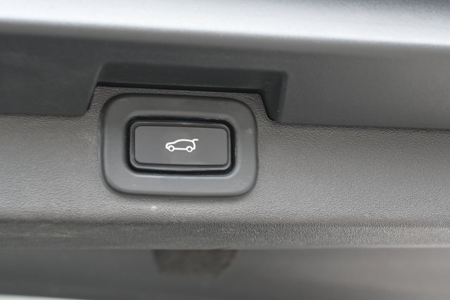 2023 Land Rover Discovery S R-Dynamic photo 8