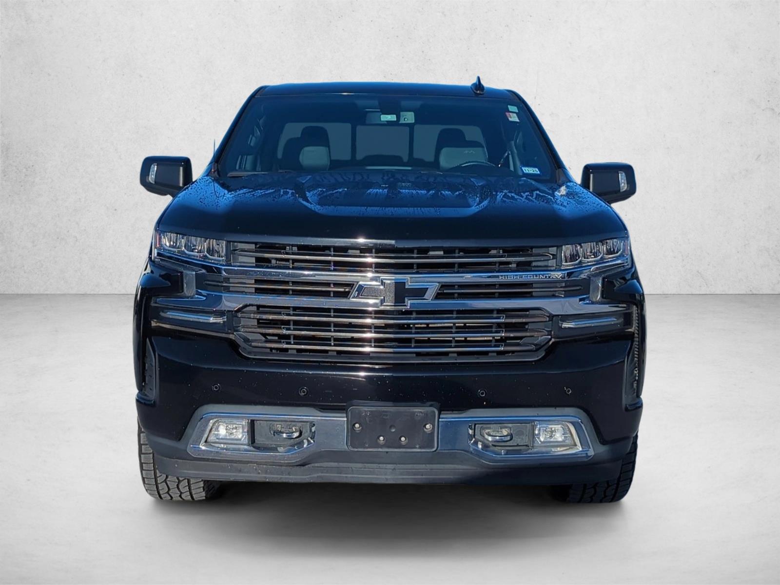 2019 Chevrolet Silverado 1500 High Country photo 2