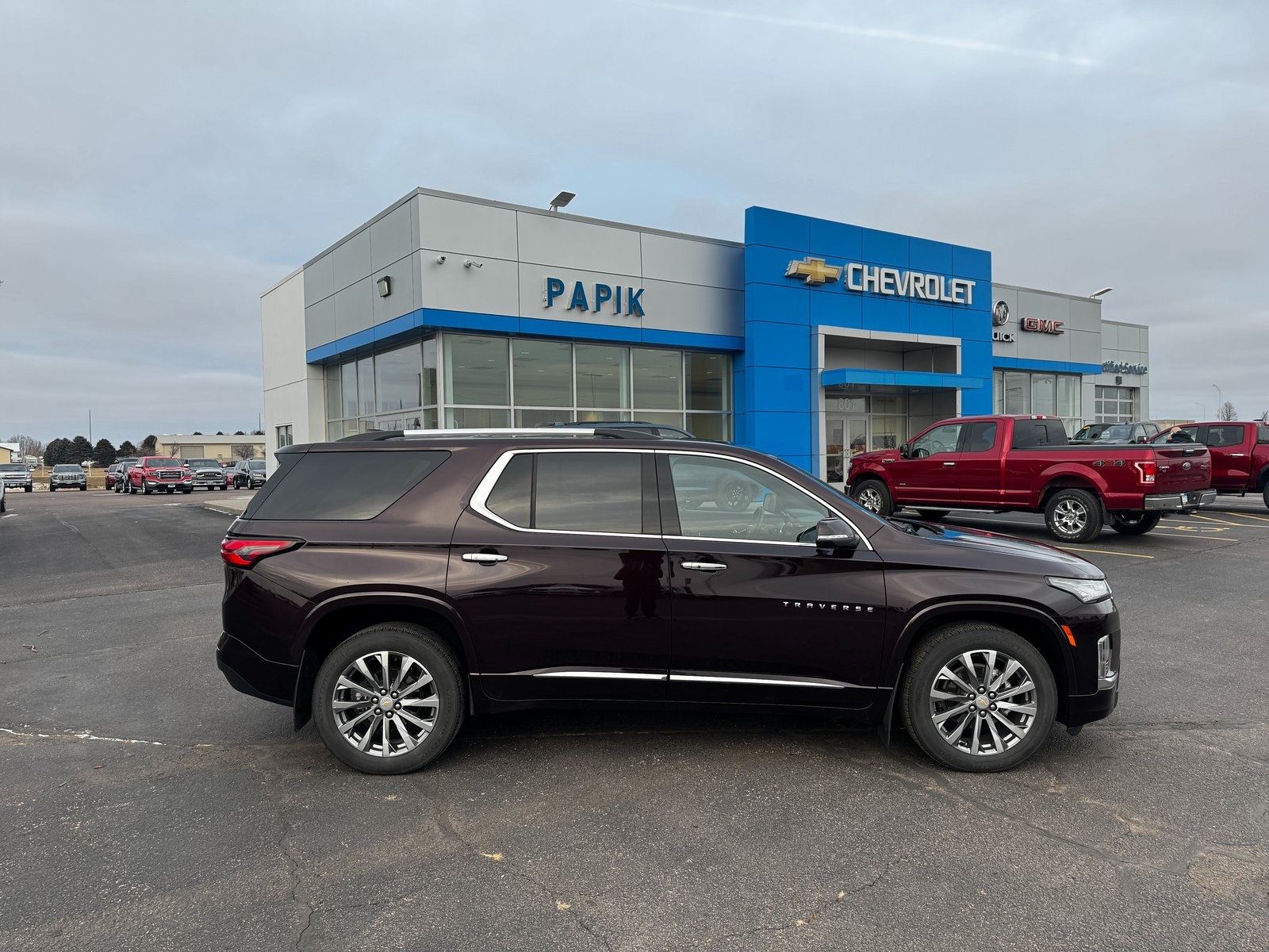 2023 Chevrolet Traverse Premier's photo