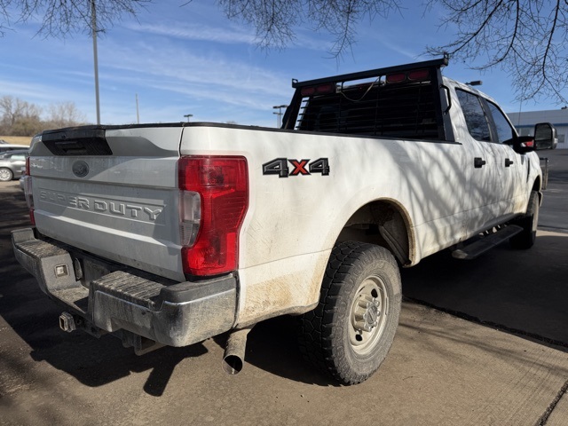 2022 Ford F-250 photo 2