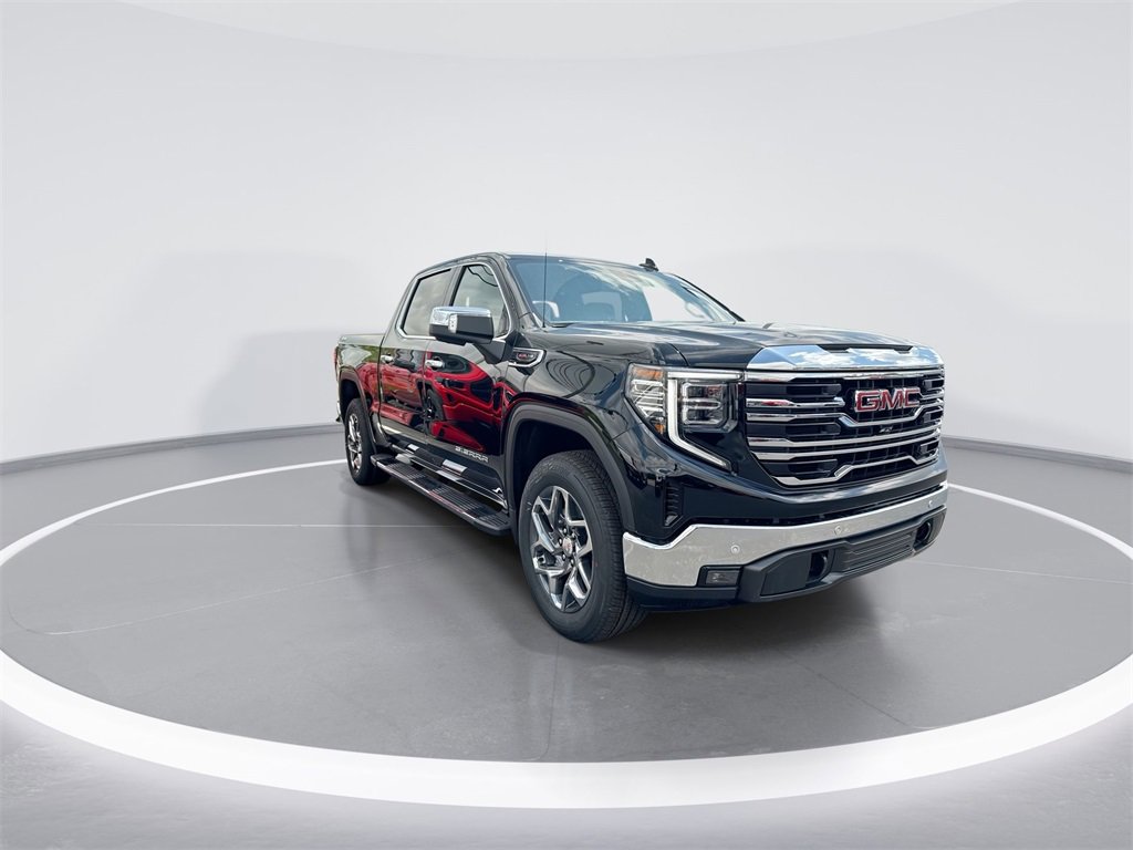 2025 Toyota RAV4 SLT photo 2