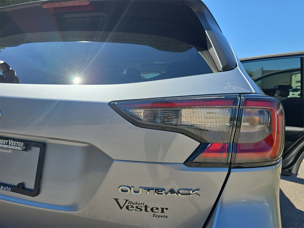 2023 Subaru Outback Premium photo 35