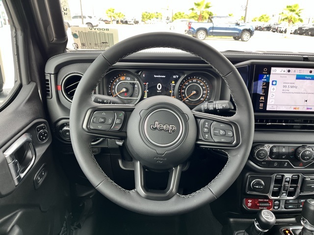 2025 Jeep Wrangler Rubicon photo 8