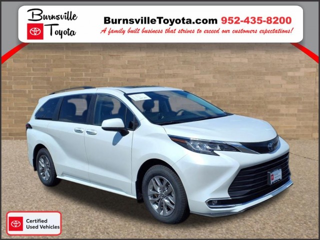 Sienaページ Certified Pre-Owned 2023 Toyota Sienna XSE 4D Passenger Van