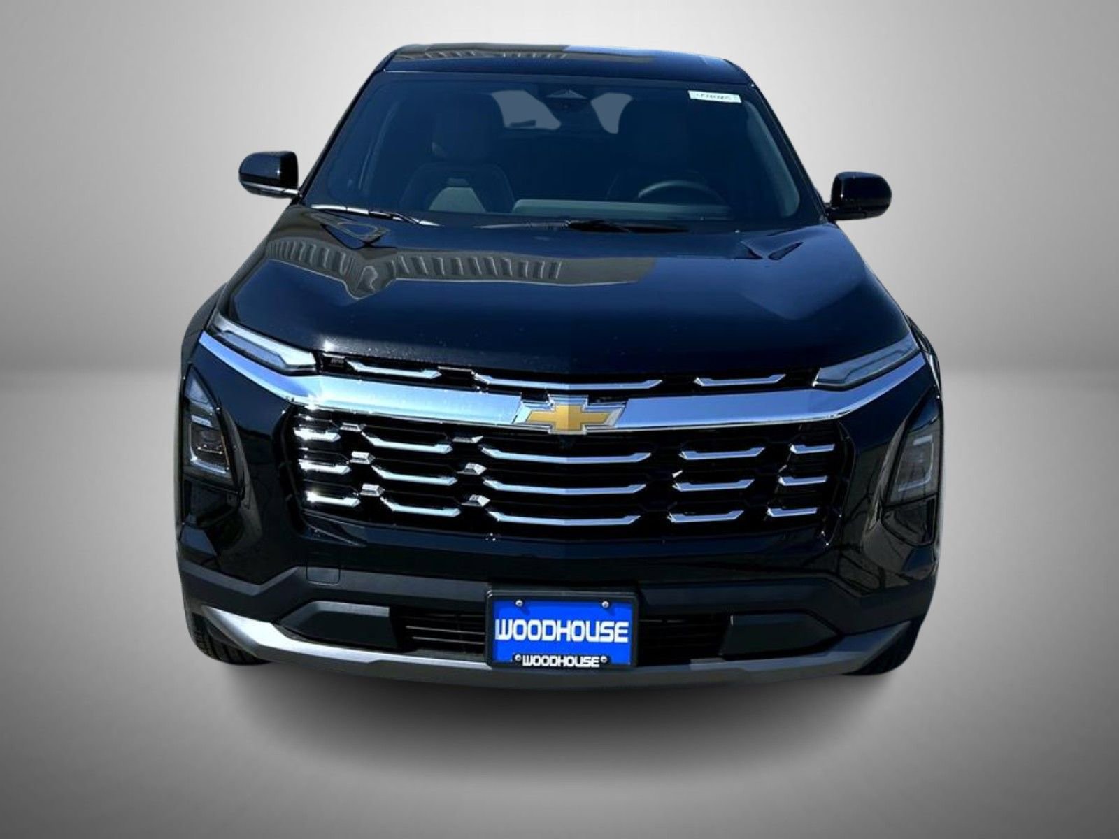 2026 Chevrolet Equinox LT photo 2