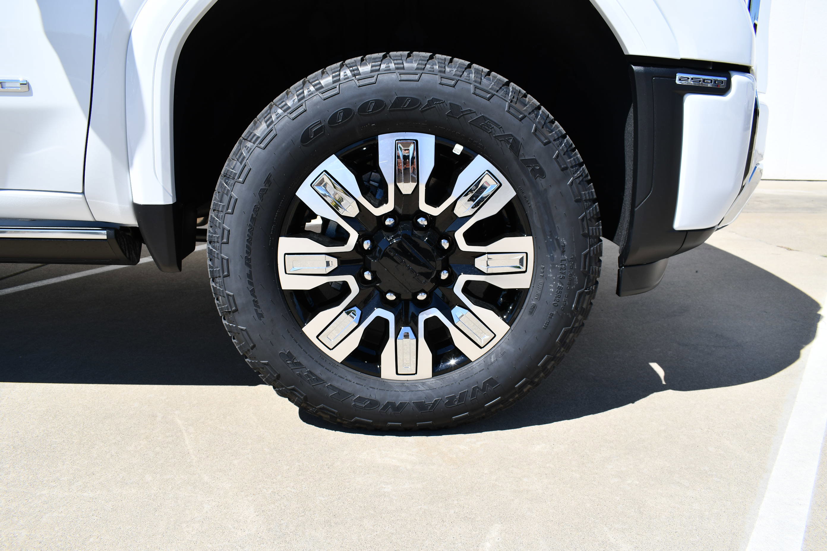 2025 Gmc Sierra 2500 HD Denali photo 18