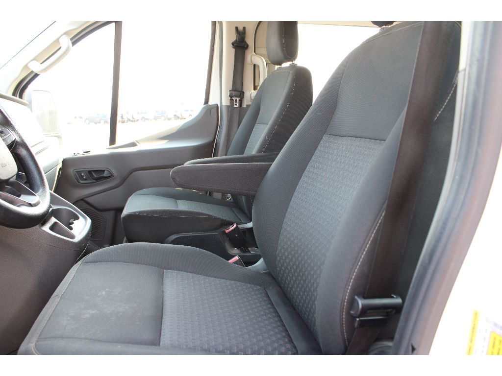 2021 Ford Transit XLT photo 10