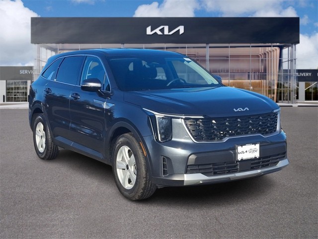 2024 Kia Sorento LX