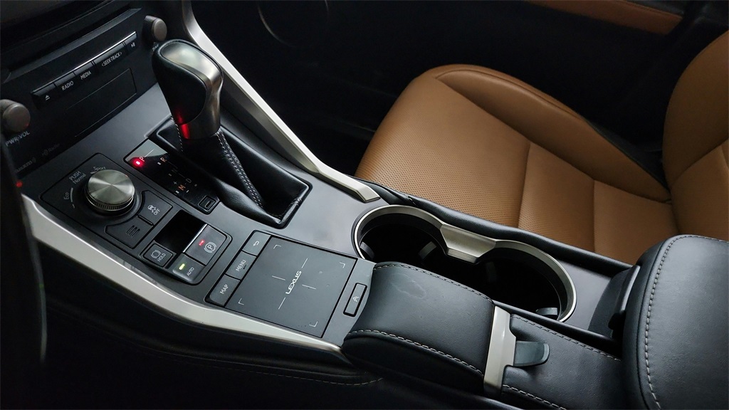 2018 Lexus NX 300 Luxury photo 26